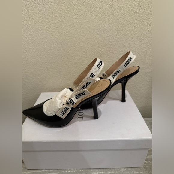 DIOR J'Adior Pump - Black Patent Leather - Size 38 (7.5/8) - Great Condition - Picture 8 of 14